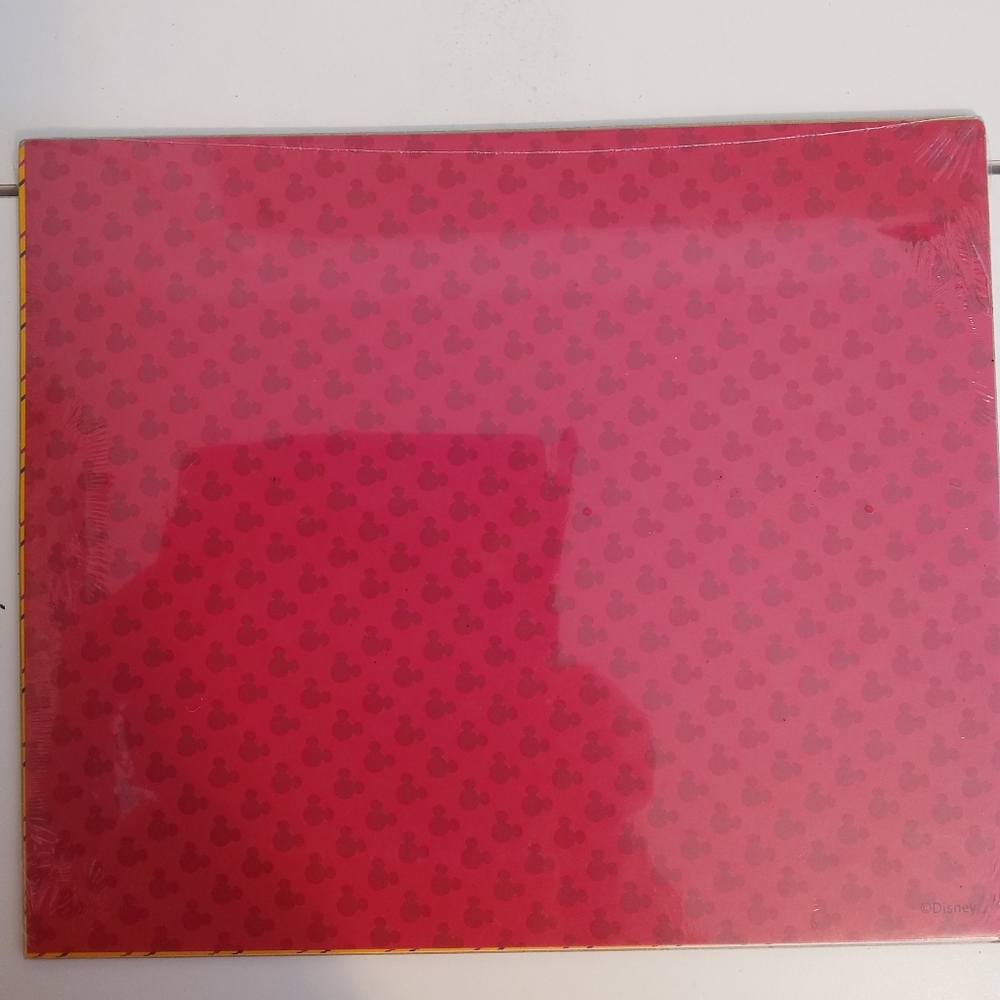 Creative Memories Disney Mickey Mouse and Friends Party Set - Red, Yellow, Black - Picture 4 of 7